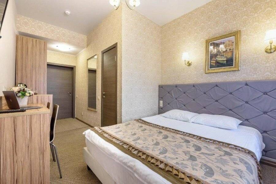 Стандартный номер с двуспальной кроватью